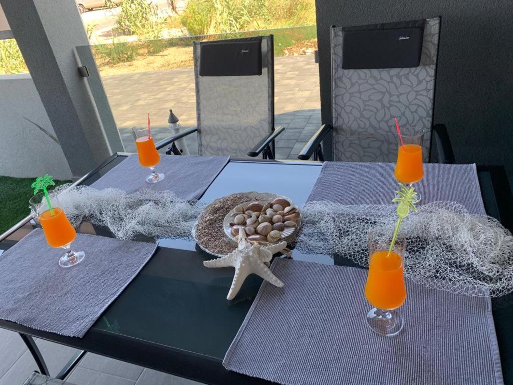 Apartmani Sunside نين المظهر الخارجي الصورة