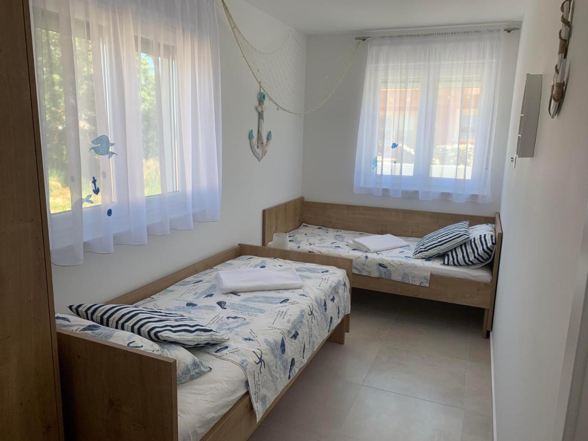 Apartmani Sunside نين المظهر الخارجي الصورة