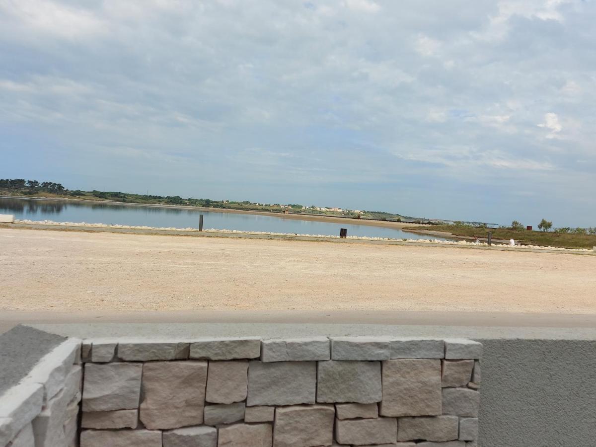 Apartmani Sunside نين المظهر الخارجي الصورة